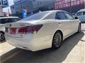 2013 Toyota Crown Hybrid