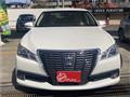 2013 Toyota Crown Hybrid