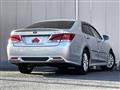 2013 Toyota Crown Hybrid