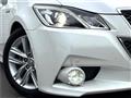 2013 Toyota Crown Hybrid