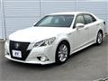 2013 Toyota Crown Hybrid