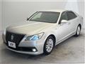 2013 Toyota Crown Hybrid