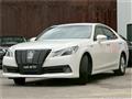 2013 Toyota Crown Hybrid