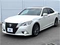 2014 Toyota Crown Hybrid