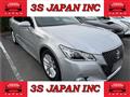 2014 Toyota Crown Hybrid