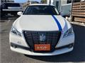 2014 Toyota Crown Hybrid