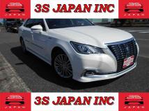 2015 Toyota Crown Hybrid