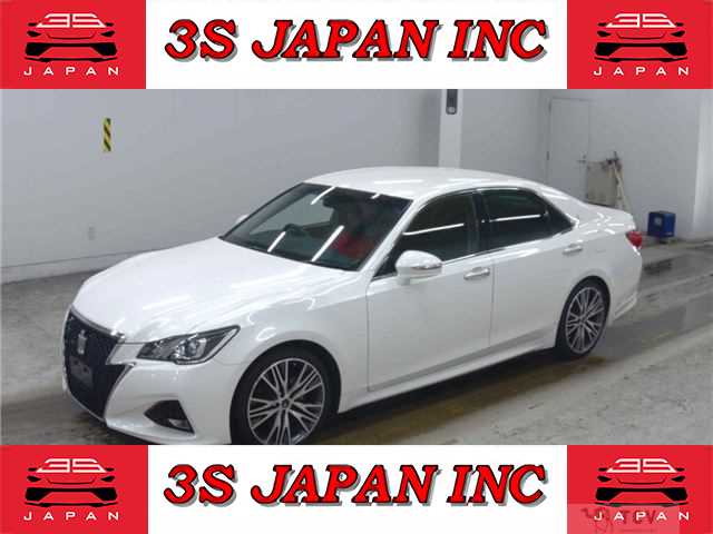 2018 Toyota Crown Hybrid