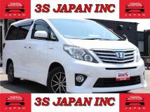 2013 Toyota Alphard Hybrid