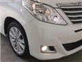 2012 Toyota Alphard Hybrid