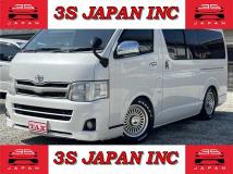 2013 Toyota Hiace