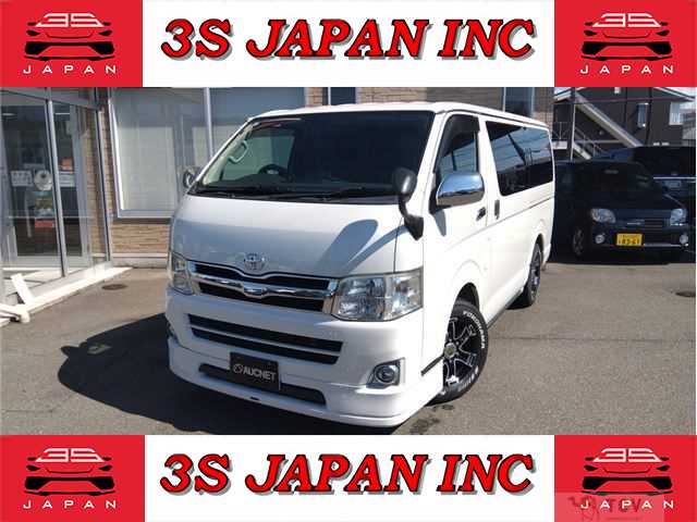 2011 Toyota Hiace