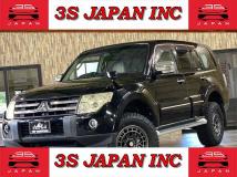 2006 Mitsubishi Pajero