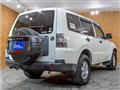 2007 Mitsubishi Pajero