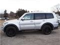 2007 Mitsubishi Pajero