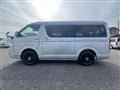 2008 Toyota Hiace