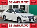 2017 Toyota Crown Hybrid