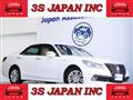2013 Toyota Crown Hybrid