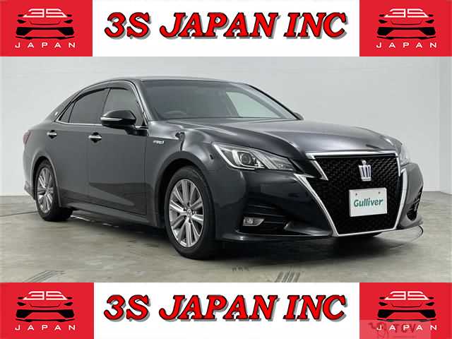 2016 Toyota Crown Hybrid