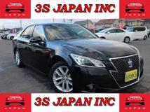 2013 Toyota Crown