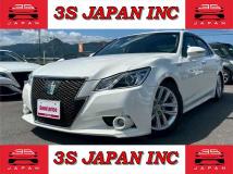 2015 Toyota Crown