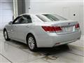 2013 Toyota Crown Hybrid