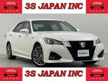 2016 Toyota Crown Hybrid