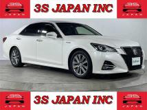 2017 Toyota Crown Hybrid