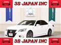 2013 Toyota Crown Hybrid