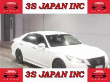 2015 Toyota Crown Hybrid