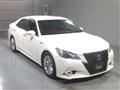 2013 Toyota Crown Hybrid
