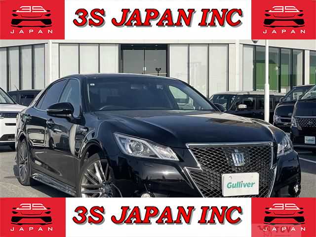 2015 Toyota Crown Hybrid