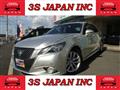 2014 Toyota Crown