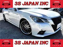 2013 Toyota Crown Hybrid