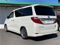 2014 Toyota Alphard