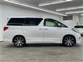 2012 Toyota Alphard