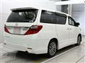 2013 Toyota Alphard