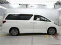 2013 Toyota Alphard