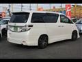 2013 Toyota Vellfire