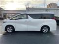 2017 Toyota Alphard