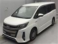 2017 Toyota Noah
