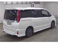 2015 Toyota Noah