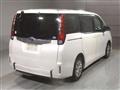 2014 Toyota Noah