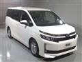 2014 Toyota Voxy