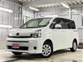 2013 Toyota Voxy