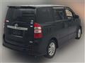 2012 Toyota Noah