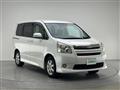 2008 Toyota Noah