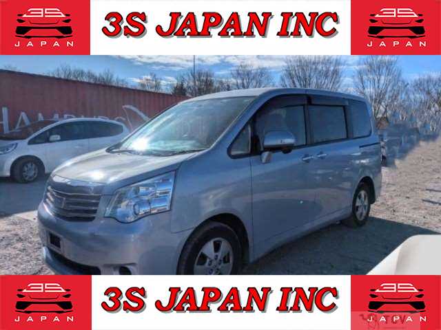 2011 Toyota Noah