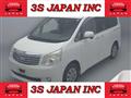 2011 Toyota Noah