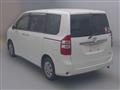 2011 Toyota Noah